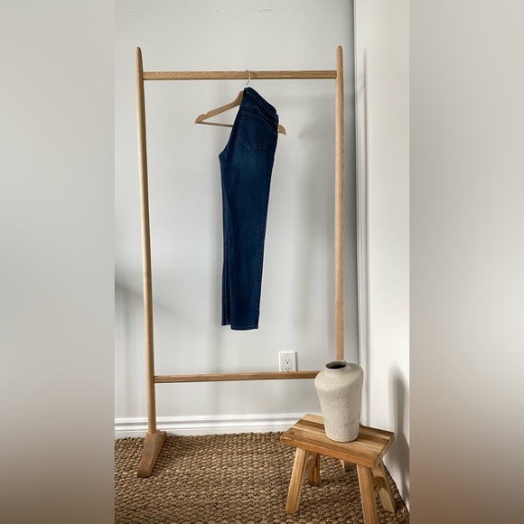 Abercrombie Super Skinny Ankle Jean - Picture 2 of 6